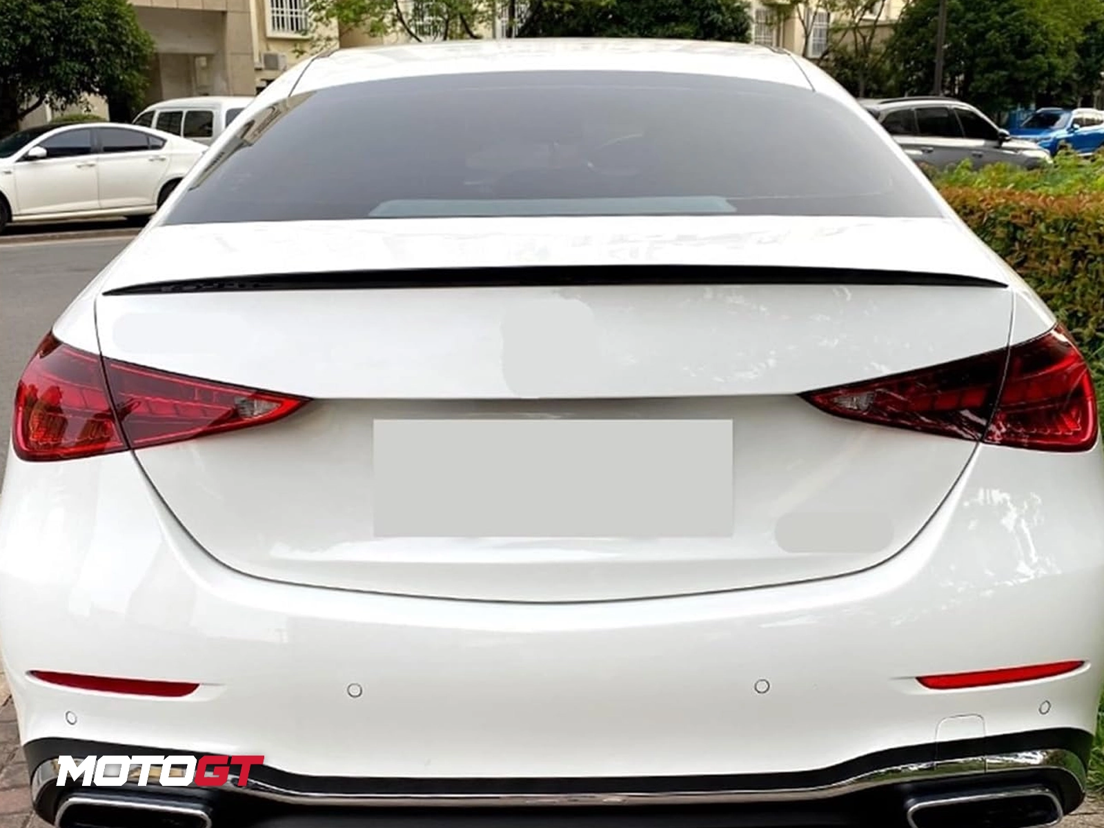 C CLASS rear sedan spoiler